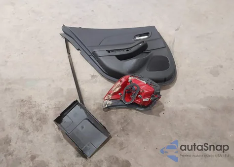 2013 Chevrolet Malibu 1Lt из США, поврежденный, VIN 1G11C5SA5DF202942